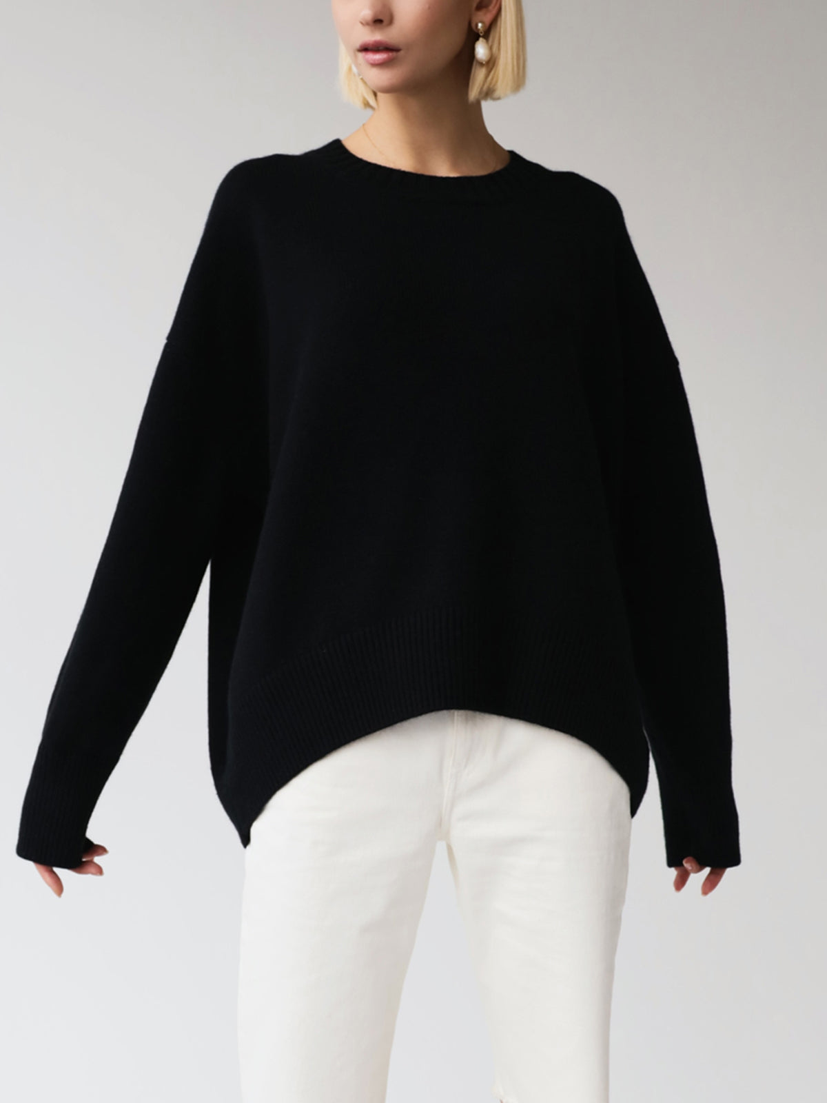 Bronisława | luźny sweter oversize z okrągłym dekoltem