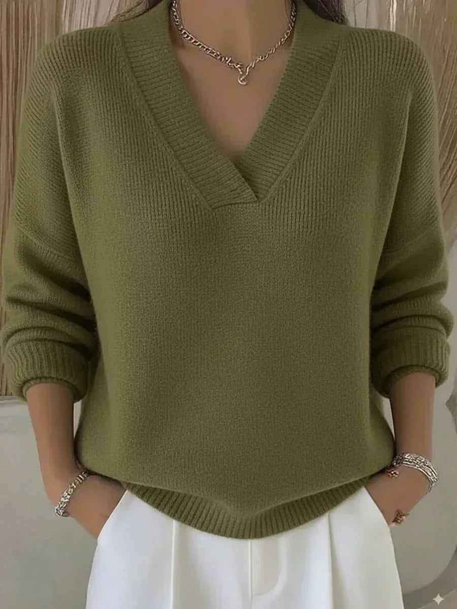 Krystyna | sweter z głębokim dekoltem w V
