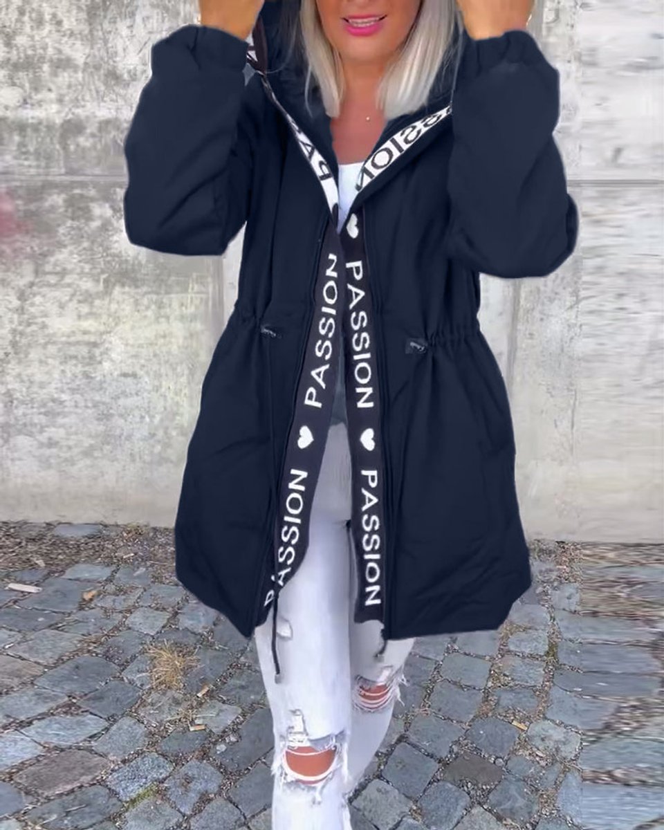 Ilona | parka midi z kapturem i ściągaczem w talii